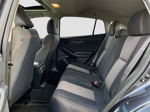 Used 2018 Subaru Crosstrek 2.0i Premium w/ Moonroof Package image 23