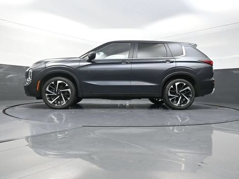 Used 2024 Mitsubishi Outlander SE Black Edition AWD/4WD image 33