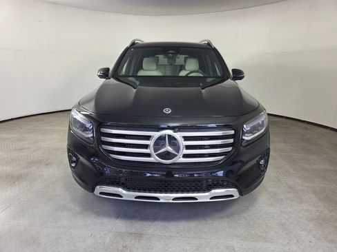 New 2026 Mercedes-Benz GLB 250 image 2