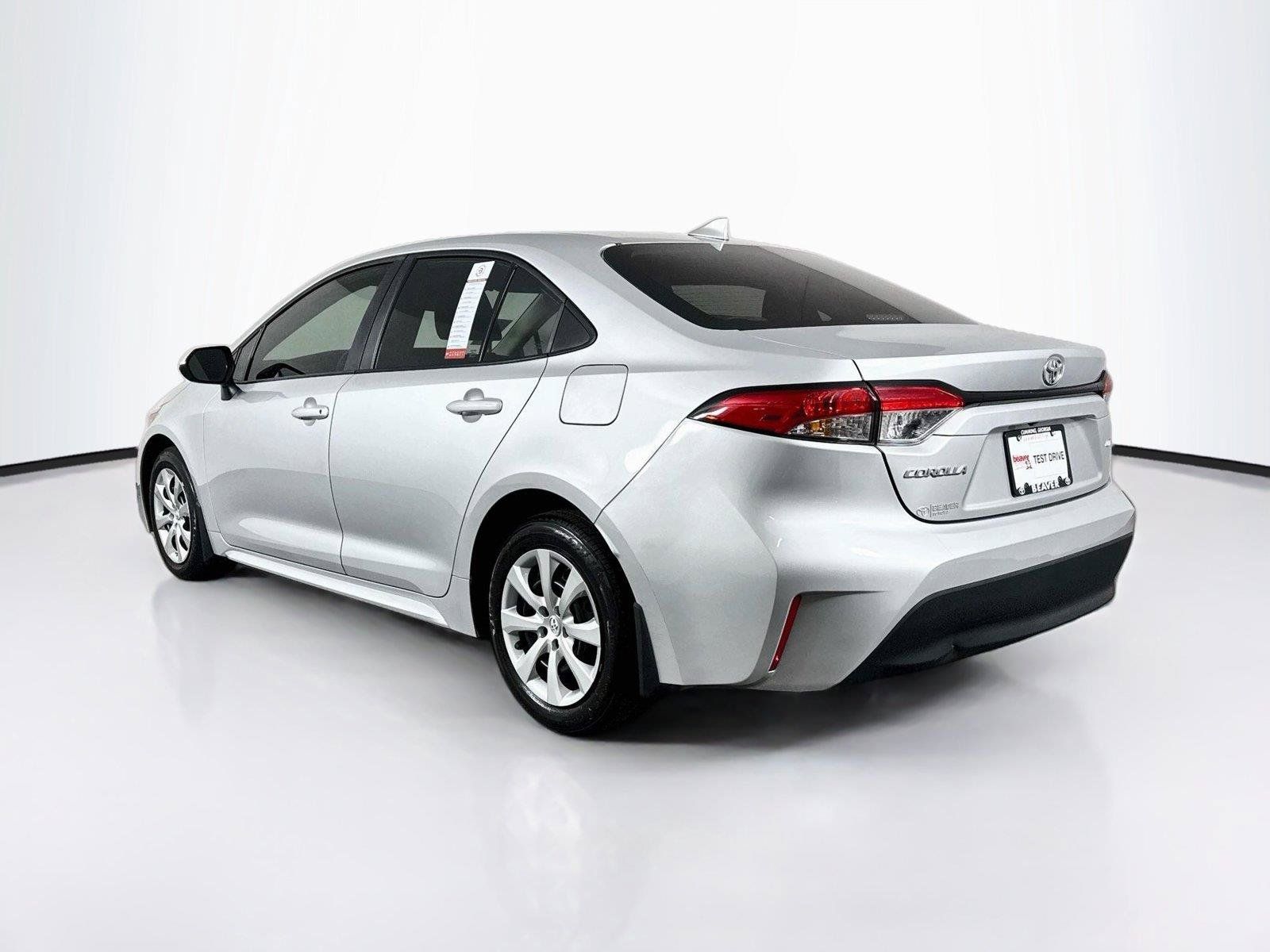 Used 2026 Toyota Corolla LE FWD image 13
