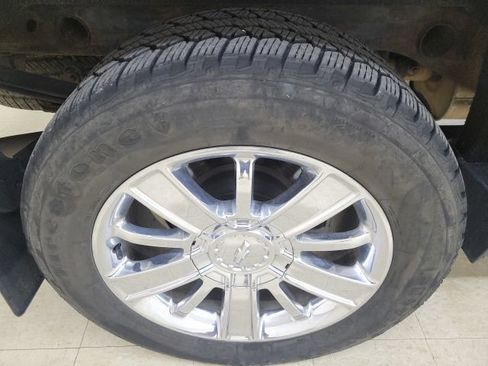 Used 2014 Chevrolet Silverado 1500 High Country AWD/4WD image 5