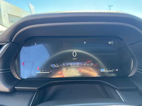 Used 2023 Jeep Grand Cherokee Laredo w/ Luxury Tech Group I image 17