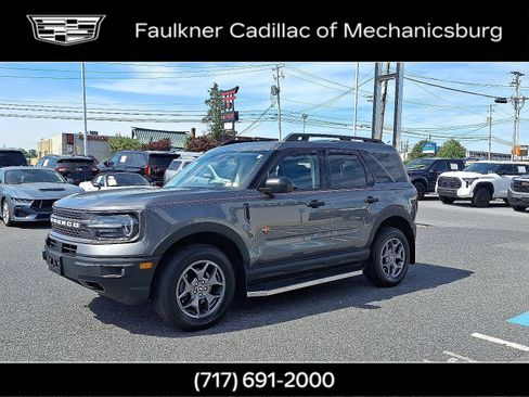 Used 2023 Ford Bronco Sport Badlands AWD/4WD image 3