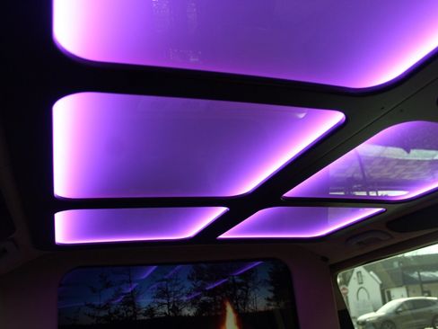 Used 2019 Mercedes-Benz Metris Passenger image 31