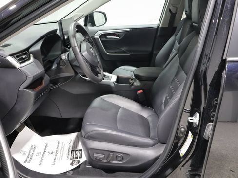 Used 2024 Toyota RAV4 Limited w/ Advanced Technology Package AWD/4WD image 11