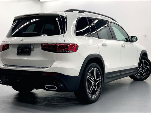 Certified 2023 Mercedes-Benz GLB 250 image 4