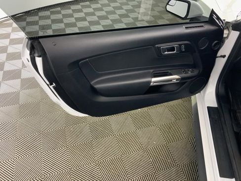 Used 2018 Ford Mustang Coupe w/ Ecoboost Performance Package image 26