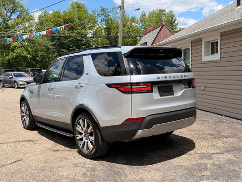 Used 2019 Land Rover Discovery HSE AWD/4WD image 5