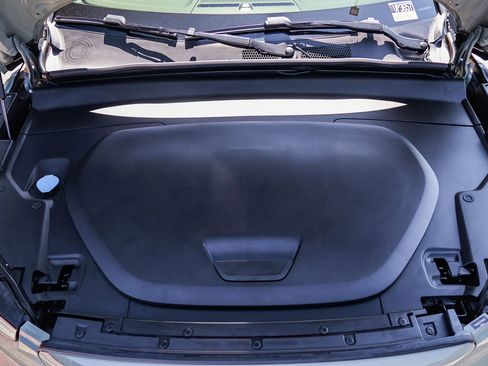 Used 2023 Volvo XC40 Recharge Plus w/ Protection Package Premier image 31