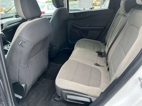 Used 2022 Ford Escape SE w/ Convenience Package AWD/4WD image 5