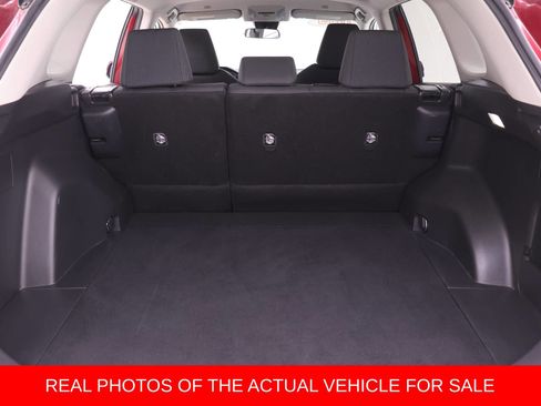 Used 2023 Toyota RAV4 LE FWD image 15