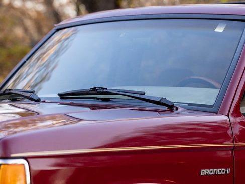 Used 1989 Ford Bronco II 4WD image 76