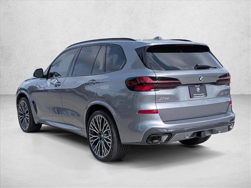 Used 2026 BMW X5 sDrive40i w/ M Sport Package RWD image 8