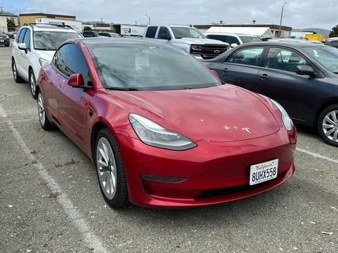 Used 2021 Tesla Model 3 Standard Range Plus RWD image 2