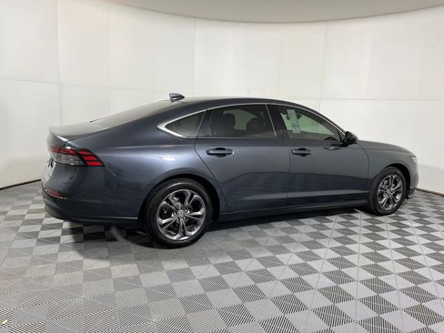 Certified 2023 Honda Accord EX image 21