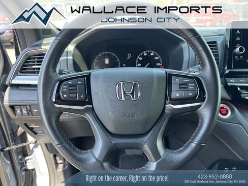 Used 2025 Honda Odyssey Sport-L image 28