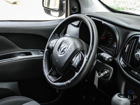 Used 2018 RAM ProMaster City Tradesman FWD image 12