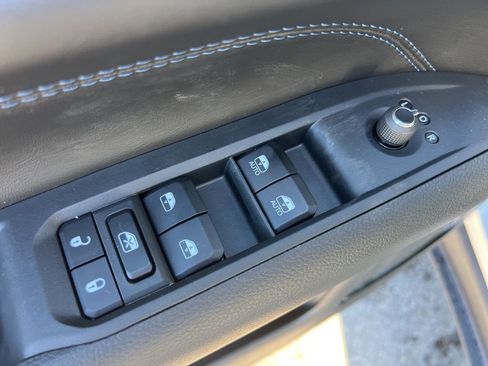 New 2026 Jeep Compass Latitude AWD/4WD image 10
