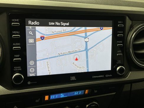 Used 2020 Toyota Tacoma TRD Sport w/ TRD Premium Sport Package image 5