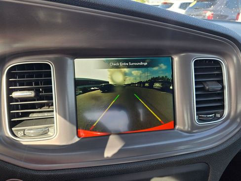 Used 2023 Dodge Charger SXT image 28