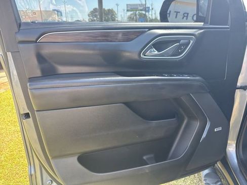 Used 2021 Chevrolet Tahoe Z71 AWD/4WD image 11