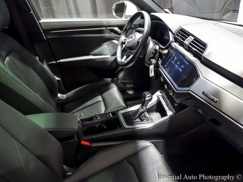 Used 2022 Audi Q3 2.0T Premium image 30