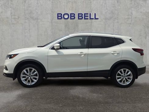 Used 2020 Nissan Rogue Sport SV AWD/4WD image 2
