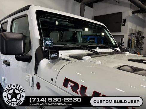 Used 2025 Jeep Wrangler Unlimited Rubicon AWD/4WD image 27
