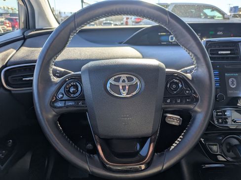 Used 2019 Toyota Prius XLE image 15
