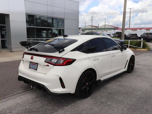 Used 2024 Honda Civic Type R image 13