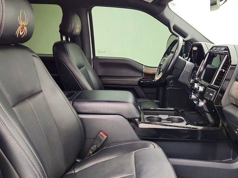 Used 2022 Ford F250 Lariat w/ Lariat Ultimate Package AWD/4WD image 25