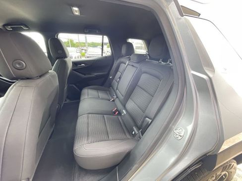 Used 2025 Chevrolet Equinox LT w/ Safety and Technology Package FWD image 25