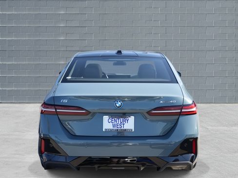 Used 2025 BMW i5 xDrive40 w/ Executive Package image 4