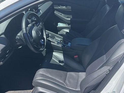 Used 2023 Honda Accord Sport image 2