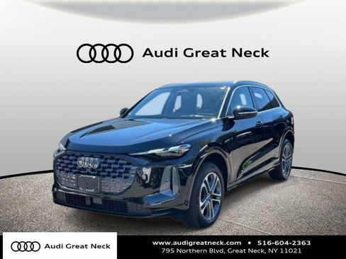 New 2026 Audi Q5 Premium AWD/4WD image 1