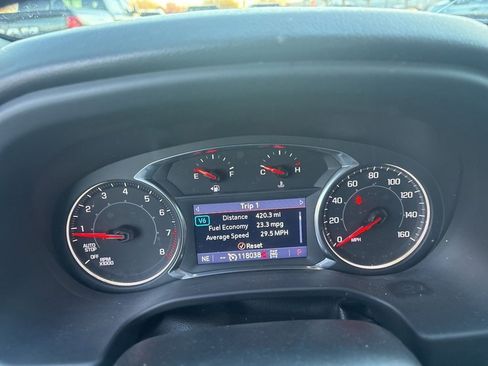 Used 2021 GMC Acadia AT4 w/ Preferred Package image 12