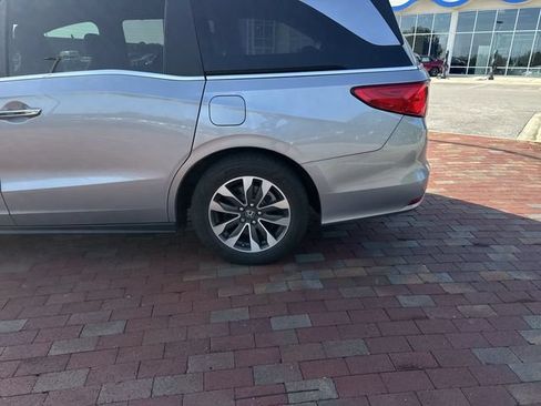 Used 2021 Honda Odyssey EX-L image 6