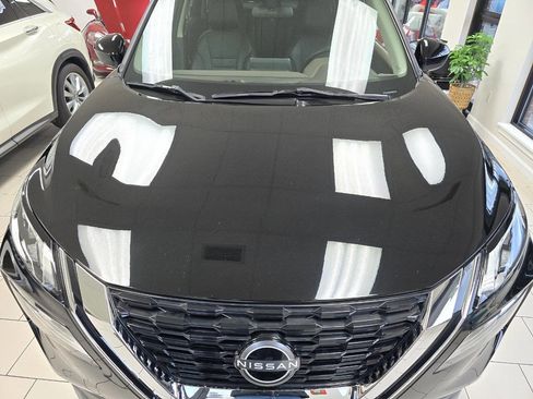 Used 2023 Nissan Rogue SV w/ SV Premium B Package image 7