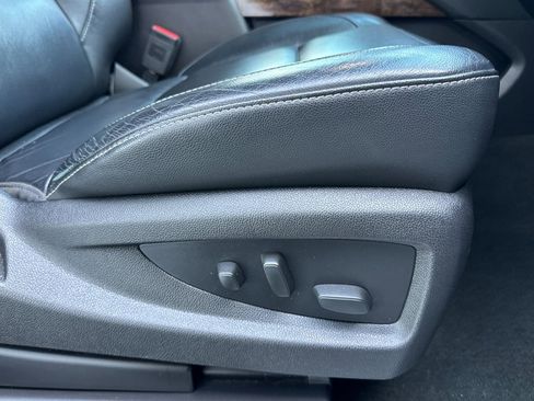 Used 2017 Chevrolet Tahoe LT image 23