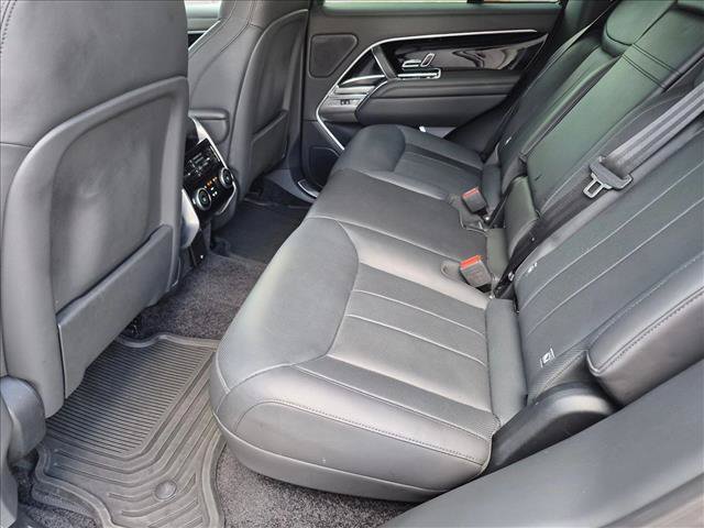 Used 2024 Land Rover Range Rover SE AWD/4WD image 20