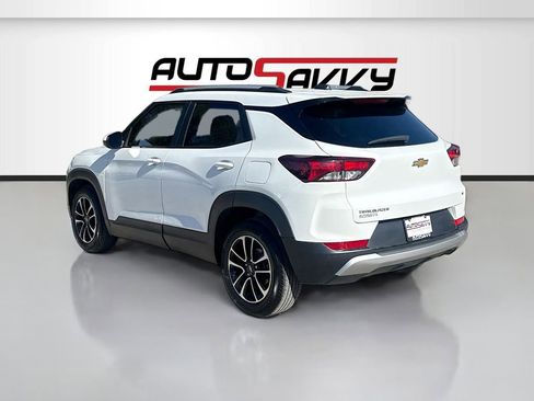 Used 2024 Chevrolet TrailBlazer LT image 5