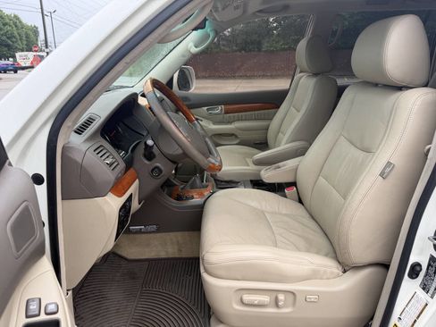 Used 2007 Lexus GX 470 AWD/4WD image 4
