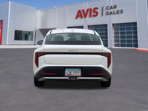 Used 2025 Kia K4 FWD image 7