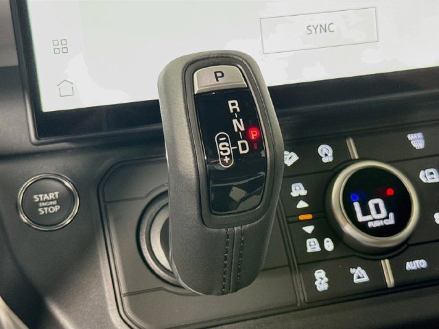 New 2026 Land Rover Defender 110 S AWD/4WD image 19