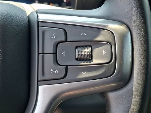 Used 2025 Chevrolet Silverado 2500 LT w/ Convenience Package AWD/4WD image 17