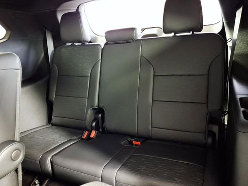 New 2026 Buick Enclave Sport Touring w/ Power Package FWD image 9