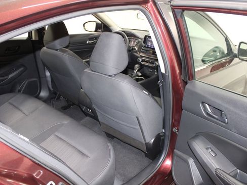 Used 2024 Nissan Altima 2.5 SV image 26