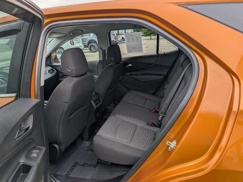 Used 2018 Chevrolet Equinox LT FWD image 20