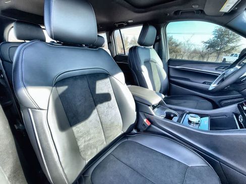New 2026 Jeep Grand Cherokee Altitude RWD image 14
