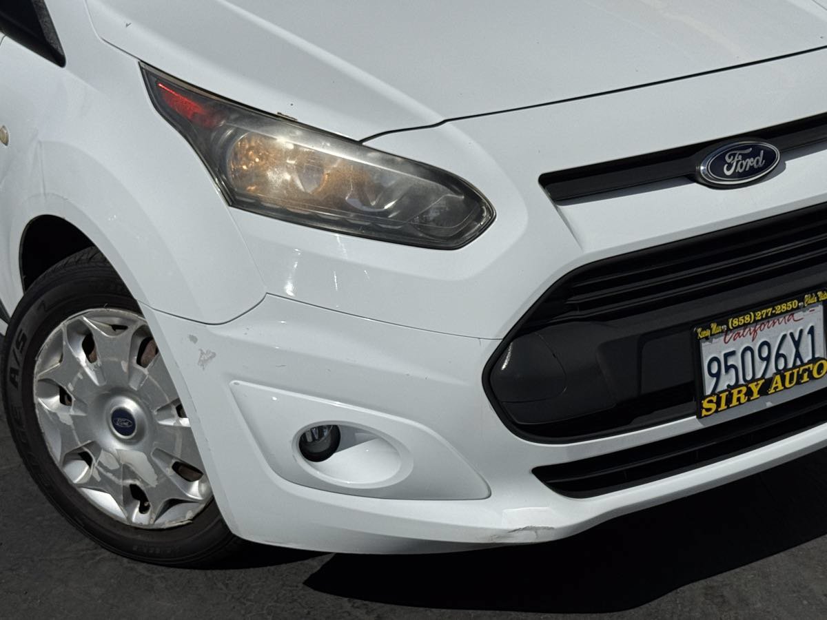 Used 2015 Ford Transit Connect XLT FWD image 3